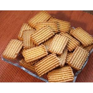 Atta Desi Ghee Biscuit